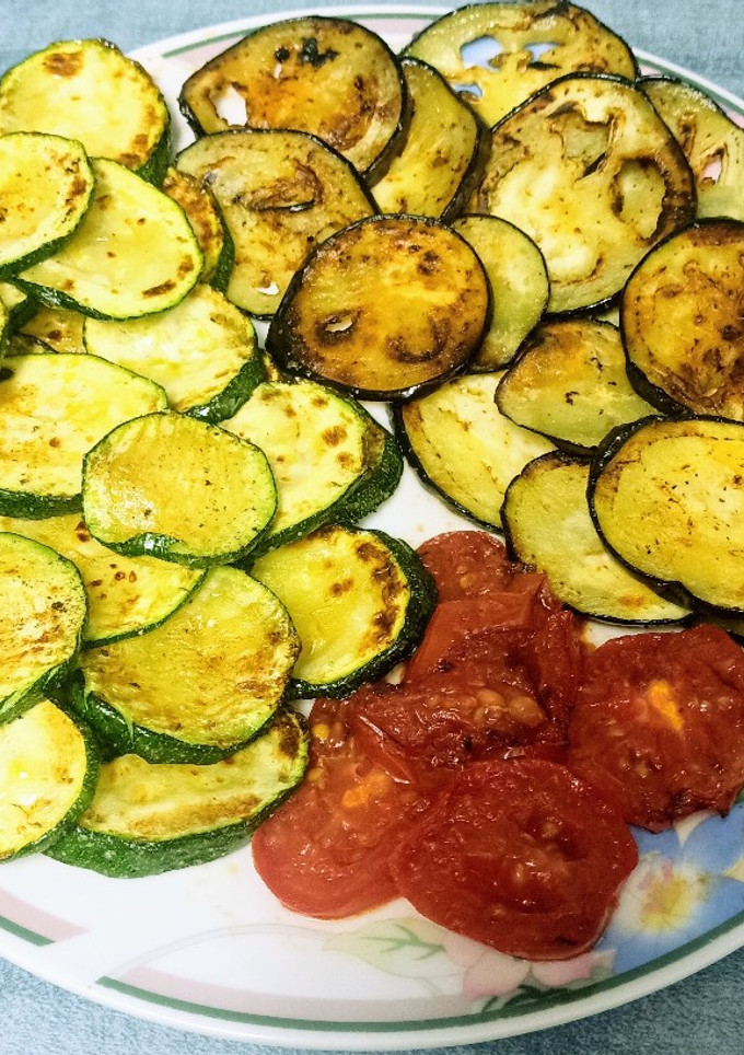 Una foto de Verduras a la plancha