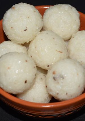 A picture of Coconut Laddu.