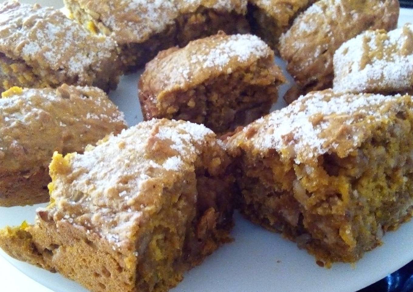 Cuadrados dulces de calabaza y nuez o almendras
