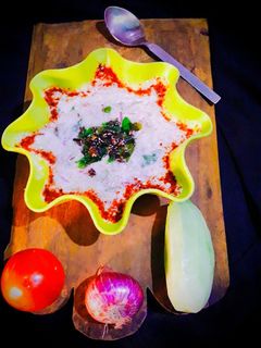 खीरा टमाटर प्याज का रायता (Kheera tamatar pyaz ka raita recipe in hindi) रेसिपी मुख्य फोटो