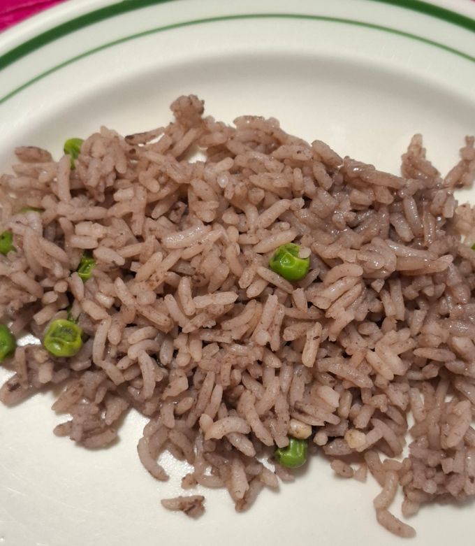 Una foto de Arroz con caldo de frijol