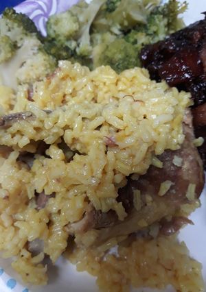 A picture of Country Style Ribs and Rice.