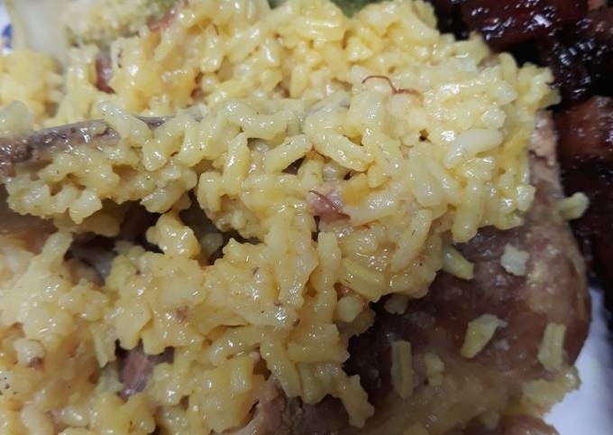 Country Style Ribs and Rice Recipe by skunkmonkey101 - Cookpad