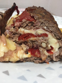 Una foto de Rollo de Carne picada relleno