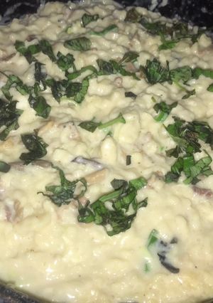 Una foto de Spaetlez al fondué de queso y champiñones ostras