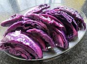 Una foto de col morada cocida
