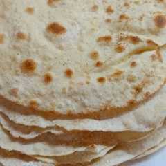 Una foto de Rapiditas con harina para pizza