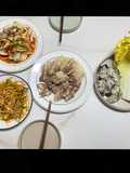 โพซัม (보쌈 สามชั้นต้มสไตล์เกาหลี) +กิมจิสดหอยนางรม