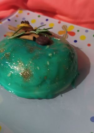 Una foto de Mousse de piloncillo con jelly de guayaba