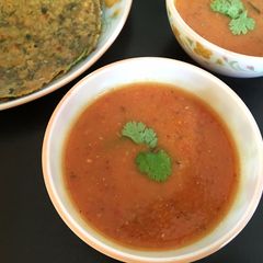 A picture of Tamatar ki Kadhi.