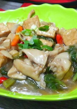 Foto resep Cap Cay Jamur Saus Tiram