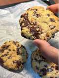 Chunky Chocolate Cookies