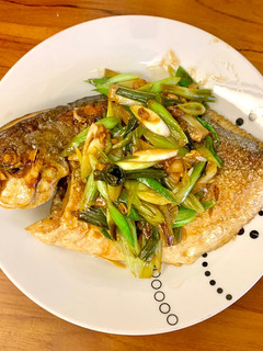 紅燒黃鯧魚 的食譜成品照片