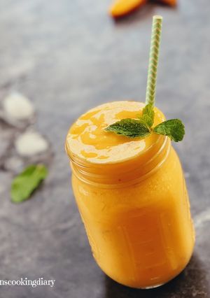A picture of Mango Smoothie.