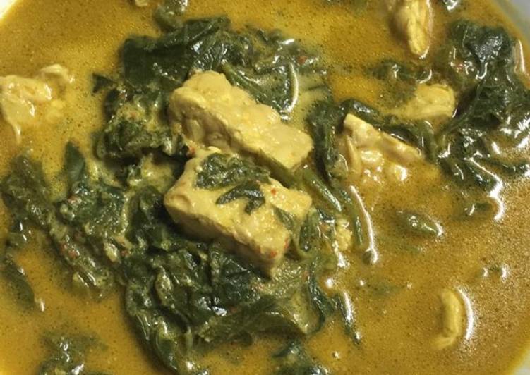 Kuah Lemak Pucuk Kacang Panjang dan Tempe