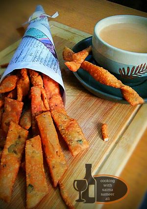 A picture of Curry Patta crisppers.