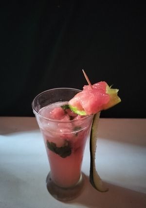 A picture of Watermelon mojito.