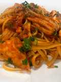 Linguine con Ciuffi e Tentacoli di Calamari e Pomodorini Freschi