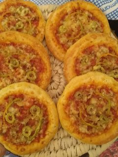 صورة لوصفة ميني بيتزا التركية بالكفتة ديال الغنمي 😋