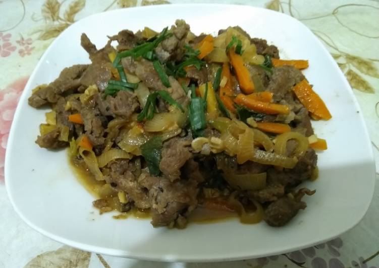 Bagaimana Menyiapkan Korean Beef Bulgogi yang Lezat