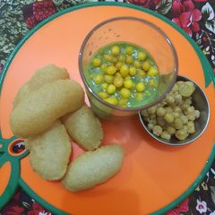A picture of Jal golgappe ka pani.