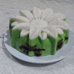 รูปของ Putu Ayu Gula Merah