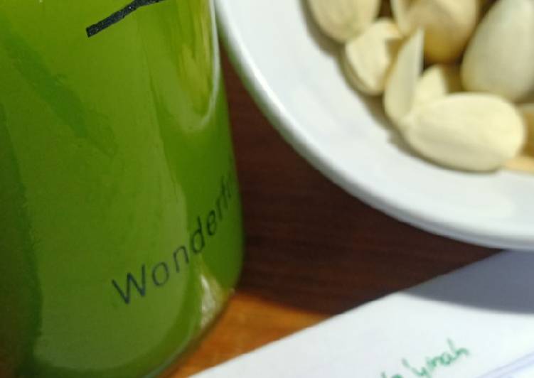 Cara Gampang Menyiapkan Jus Melon Pakcoy Green Juice, Enak Banget