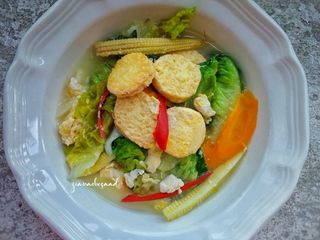 Sup sayur tauhu telur