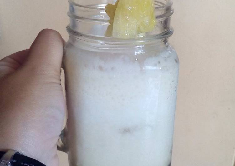 Proses mengolah Pinna Colada Homemade yang Enak Banget