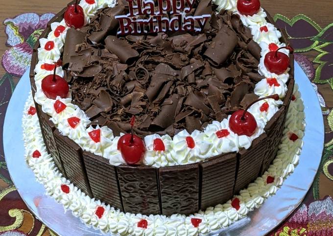 Resep Black Forest Oleh Ulfah Atikah Swari - Cookpad