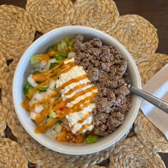 A picture of Burger Bowl.