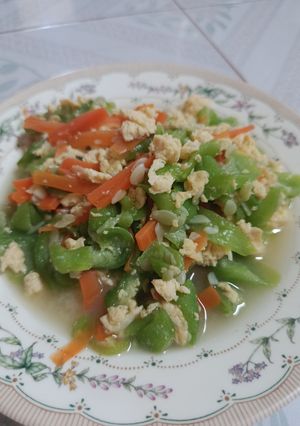 รูปของ บวบผัดไข่
