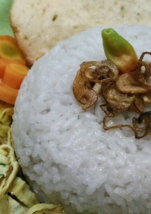 Foto resep Nasi Uduk Cepat Saji