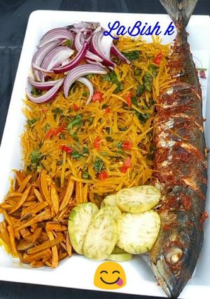 A picture of Abacha with grilled fish.