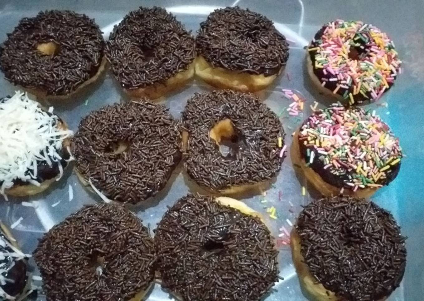 Donut enak dan lembuuut