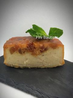 Una foto de Pudín de brioche y queso