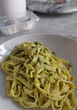 Foto di Pasta e pesto fatti in casa