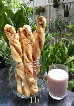 Hình của món Bánh mì que bơ tỏi pate.
