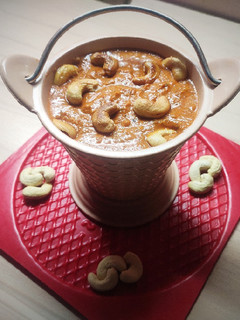 કાજુ મસાલા સબ્જી (Kaju Masala Sabji Recipe In Gujarati) રેસીપી મુખ્ય ફોટો