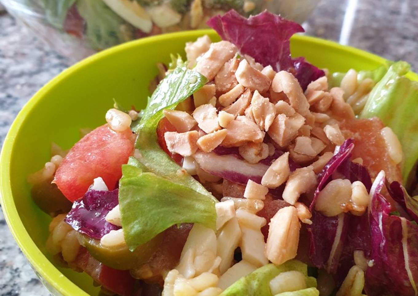 Ensalada multicolor de trigo