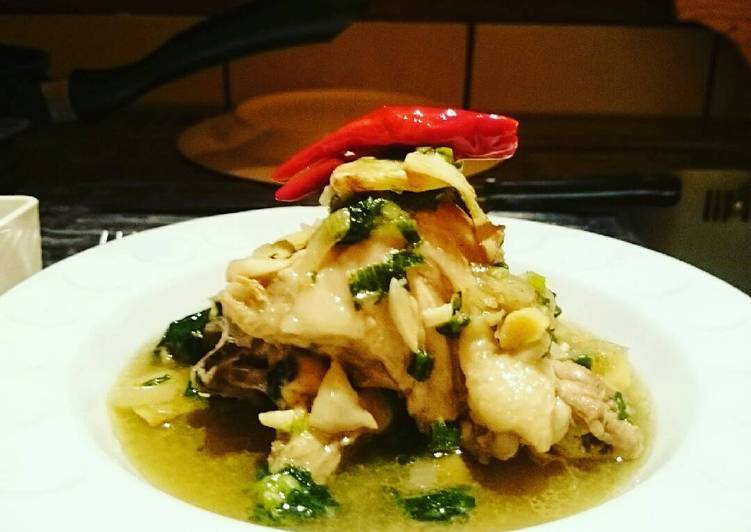 Award-winning Chili Chicken Tinola