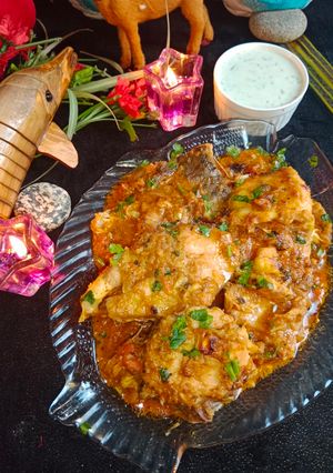 A picture of Fish Karahi.