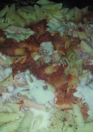 Una foto de Fideo a la pizza