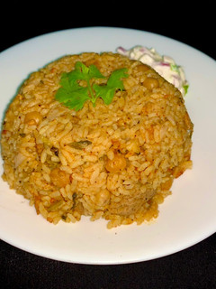 காய்கறி பிரியாணி (Kaaikari biryani recipe in tamil) செய்முறை முக்கிய புகைப்படம்