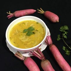 A picture of Radish Dal.