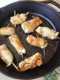Involtini di pollo con prosciutto cotto,provola affumicata avvolti nel lardo di Colonnata