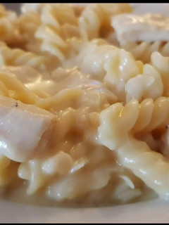 Foto principal de Pasta Alfredo con pollo