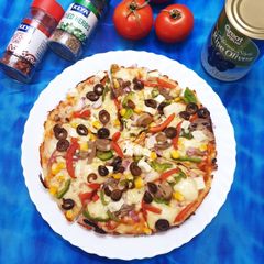 A picture of Vegetable Pizza.