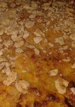 Una foto de Pastel de plátano y atún
