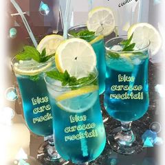 🍹💦Blue Curacao Mocktail💦🍹(non-alcoholic) A picture of 🍹💦Blue Curacao Mocktail💦🍹(non-alcoholic).
